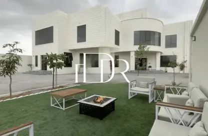 Villa - 7 Bedrooms for rent in Madinat Al Riyad - Abu Dhabi