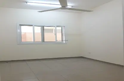 Apartment - 1 Bathroom for rent in Al Murar - Deira - Dubai