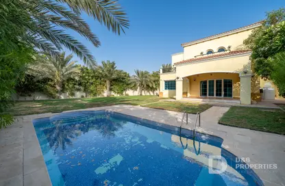 Villa - 4 Bedrooms - 5 Bathrooms for rent in Legacy - Jumeirah Park - Dubai