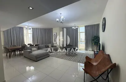 Apartment - 3 Bedrooms - 4 Bathrooms for rent in Al Khan Lagoon - Al Khan - Sharjah