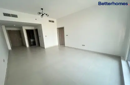 Apartment - 2 Bedrooms - 4 Bathrooms for sale in J One Building - Dubai Residence Complex - Dubai