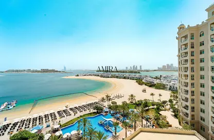 Apartment - 1 Bedroom - 2 Bathrooms for rent in Al Nabat - Shoreline Apartments - Palm Jumeirah - Dubai