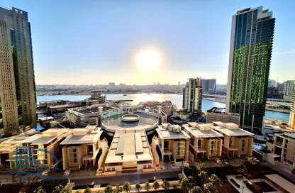 Apartment - 1 Bedroom - 2 Bathrooms for rent in Burooj Views - Marina Square - Al Reem Island - Abu Dhabi