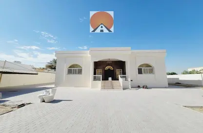 Villa - 3 Bedrooms - 4 Bathrooms for rent in Al Qarain - Sharjah