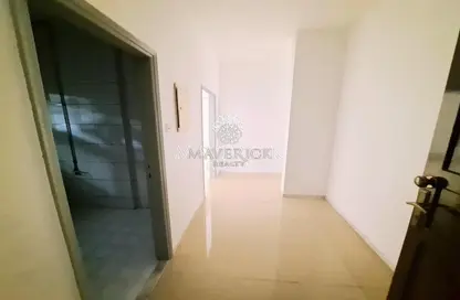 Apartment - 2 Bedrooms - 2 Bathrooms for rent in Al Wahda Building - Al Majaz 2 - Al Majaz - Sharjah