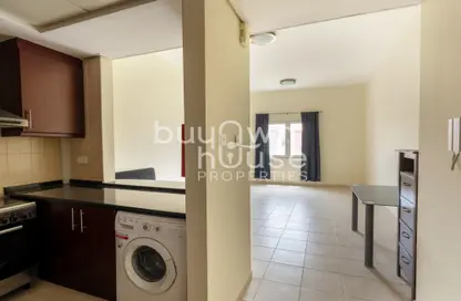 Apartment - 1 Bathroom for rent in Building 38 to Building 107 - Mediterranean Cluster - Discovery Gardens - Dubai