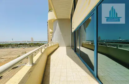 Duplex - 3 Bedrooms - 4 Bathrooms for rent in Al Shaheen Tower - Al Khalidiya - Abu Dhabi