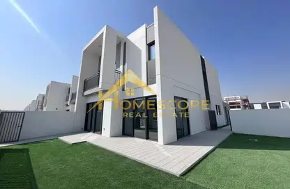 Townhouse - 4 Bedrooms - 4 Bathrooms for sale in La Rosa 6 - Villanova - Dubai Land - Dubai