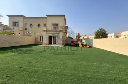 Villa - 3 Bedrooms - 3 Bathrooms for rent in Springs 10 - The Springs - Dubai