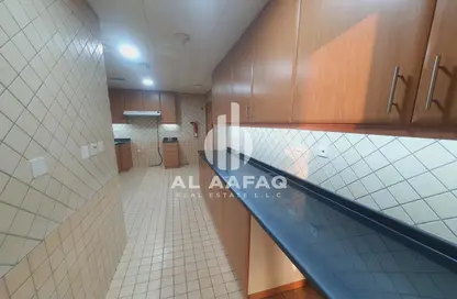 Apartment - 4 Bedrooms - 6 Bathrooms for rent in Al Majaz 3 - Al Majaz - Sharjah