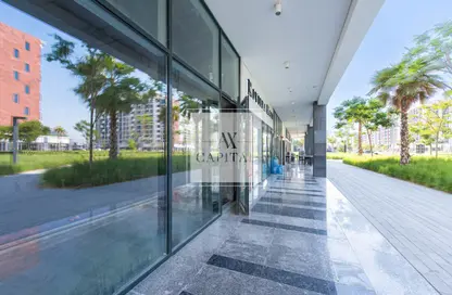 Shop - Studio for rent in Azizi Riviera 33 - Meydan One - Meydan - Dubai