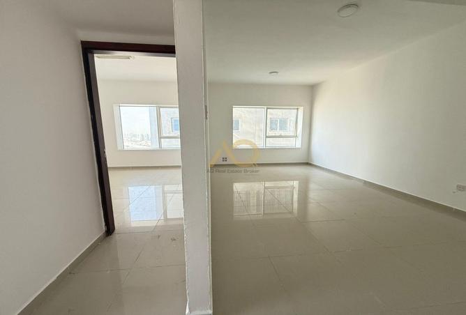 Apartment - 1 Bedroom - 1 Bathroom for rent in Al Nahda Complex - Al Nahda - Sharjah