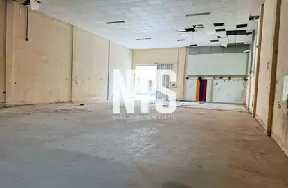 Warehouse - Studio for rent in M-37 - Mussafah Industrial Area - Mussafah - Abu Dhabi