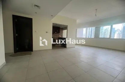 Apartment - 1 Bedroom - 2 Bathrooms for rent in Lakeshore Tower 1 - JLT Cluster Y - Jumeirah Lake Towers - Dubai