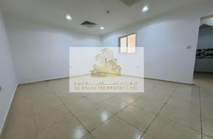 Apartment - 1 Bedroom - 1 Bathroom for rent in Al Nahyan Camp - Abu Dhabi