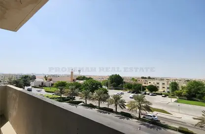 Apartment - 3 Bedrooms - 3 Bathrooms for rent in Tower 23 - Al Reef Downtown - Al Reef - Abu Dhabi