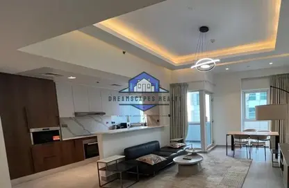 Apartment - 2 Bedrooms - 3 Bathrooms for rent in Cascades Tower - Dubai Marina - Dubai