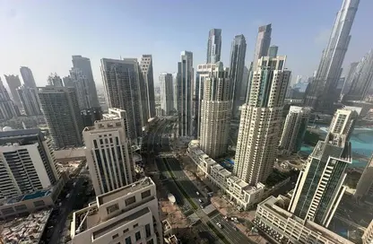 Apartment - 2 Bedrooms - 3 Bathrooms for sale in Vida Residence Downtown - Downtown Dubai - Dubai