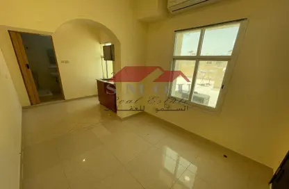 Apartment - 1 Bathroom for rent in Khalifa City A - Khalifa City - Abu Dhabi