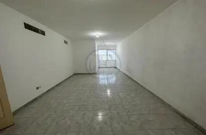 Apartment - 3 Bedrooms - 3 Bathrooms for rent in Al Masood Tower - Hamdan Street - Abu Dhabi