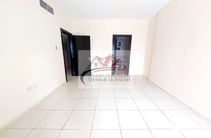 Apartment - 3 Bedrooms - 3 Bathrooms for rent in Al Hafeet Tower 8 - Al Nahda - Sharjah