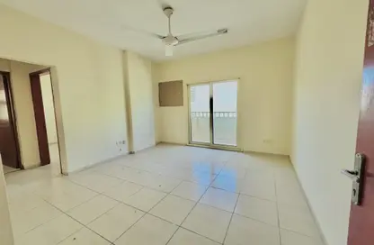 Apartment - 1 Bedroom - 1 Bathroom for rent in Muwailih Building - Muwaileh - Sharjah