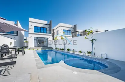 Villa - 4 Bedrooms - 5 Bathrooms for rent in Al Dana Villas - Sharm - Fujairah