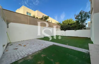 Villa - 4 Bedrooms - 5 Bathrooms for sale in Arabian Style - Al Reef Villas - Al Reef - Abu Dhabi