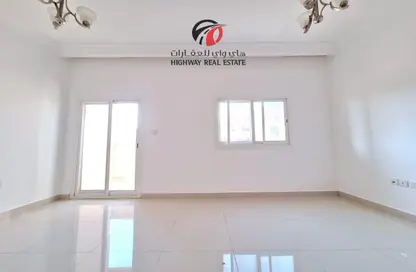 Apartment - 1 Bathroom for rent in R05 - Al Warsan 4 - Al Warsan - Dubai