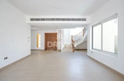 Villa - 4 Bedrooms - 5 Bathrooms for sale in Legacy Nova Villas - Jumeirah Park - Dubai