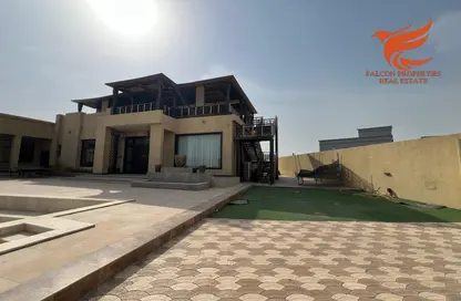 Villa - 4 Bedrooms - 5 Bathrooms for rent in Seih Al Ghubb - Ras Al Khaimah