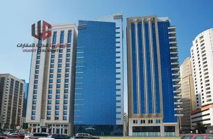 Apartment - 2 Bedrooms - 2 Bathrooms for rent in Pearl Tower - Electra Street - Abu Dhabi