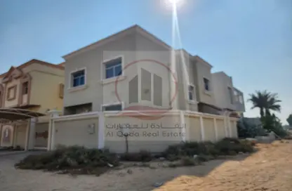 Villa - 5 Bedrooms - 7 Bathrooms for sale in Al Yasmeen 1 - Al Yasmeen - Ajman