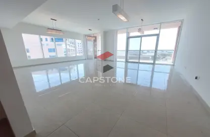 Apartment - 4 Bedrooms - 6 Bathrooms for rent in Marina Sunset Bay - The Marina - Abu Dhabi