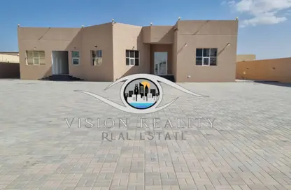 Villa - 5 Bedrooms - 4 Bathrooms for rent in Al Riffa - Ras Al Khaimah