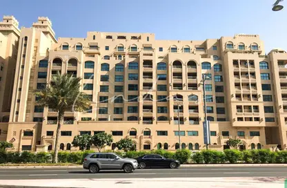 Apartment - 2 Bedrooms - 2 Bathrooms for sale in Golden Mile 8 - Golden Mile - Palm Jumeirah - Dubai