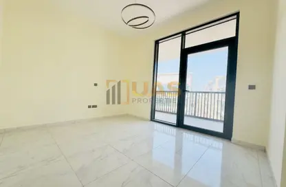 Apartment - 2 Bedrooms - 3 Bathrooms for rent in Airport Road Area - Al Garhoud - Dubai