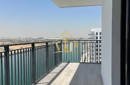 Apartment - 3 Bedrooms - 4 Bathrooms for sale in Waters Edge - Yas Island - Abu Dhabi