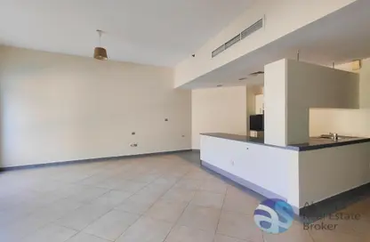 Apartment - Studio - 1 Bathroom for rent in Madison Residency - Barsha Heights (Tecom) - Dubai