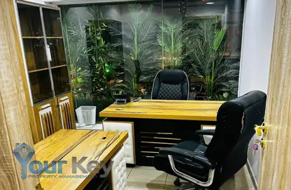 Office Space - Studio - 1 Bathroom for rent in Fairmont Hotel - Sheikh Zayed Road - Dubai