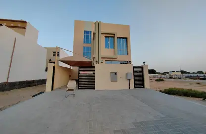 Townhouse - 3 Bedrooms - 5 Bathrooms for sale in Al Zaheya Gardens - Al Zahya - Ajman