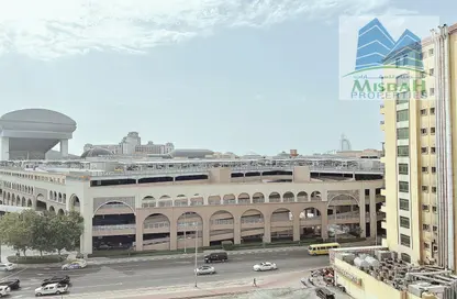 Apartment - 2 Bedrooms - 1 Bathroom for rent in Metro Building - Al Barsha 1 - Al Barsha - Dubai