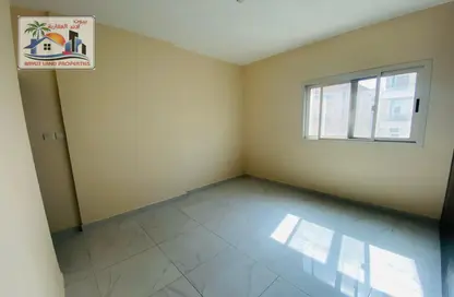 Apartment - 1 Bedroom - 2 Bathrooms for rent in Muwailih Building - Muwaileh - Sharjah