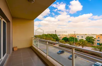 Apartment - 2 Bedrooms - 3 Bathrooms for rent in Tower 1 - Al Reef Downtown - Al Reef - Abu Dhabi