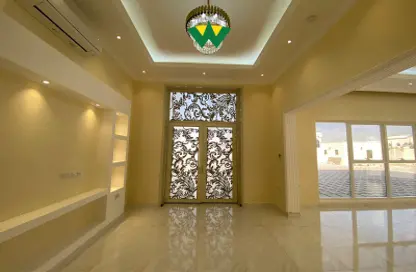 Villa - 7 Bedrooms for rent in Mohamed Bin Zayed Centre - Mohamed Bin Zayed City - Abu Dhabi