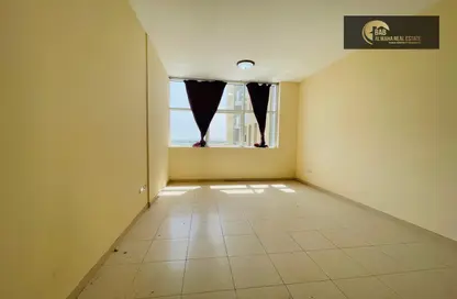 Apartment - 1 Bathroom for rent in Silicon Gates 4 - Silicon Gates - Dubai Silicon Oasis - Dubai