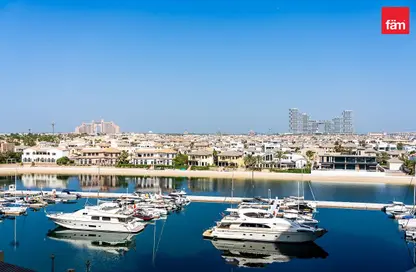 Apartment - 2 Bedrooms - 3 Bathrooms for sale in Marina Residences 5 - Marina Residences - Palm Jumeirah - Dubai