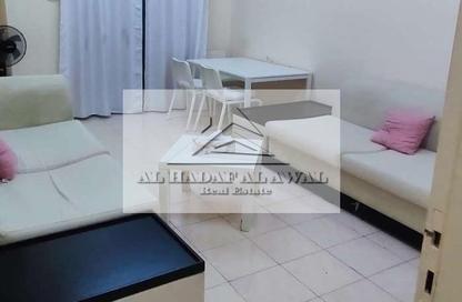 Apartment - 1 Bedroom - 2 Bathrooms for rent in Al Taawun - Sharjah