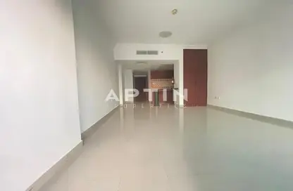 Apartment - Studio - 1 Bathroom for rent in Al Nayli Building - Dubai Silicon Oasis - Dubai