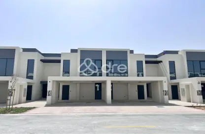 Townhouse - 3 Bedrooms - 3 Bathrooms for rent in Shams Townhouses - Town Square - Dubai